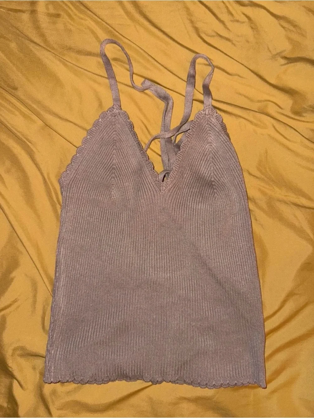 Ribbed Scallop V-Neck Tank Top - Cream - Picture 2 of 2